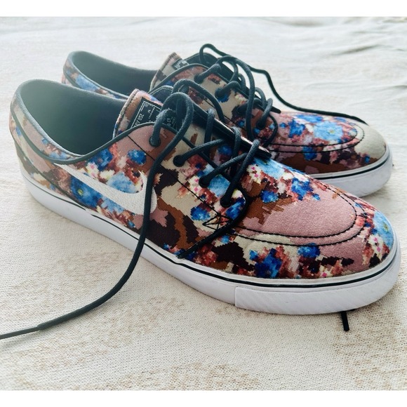 Nike Stefan Janoski RARE Men's Blue Digi Floral Skateboard Sneakers Size 10.5 - Picture 2 of 13